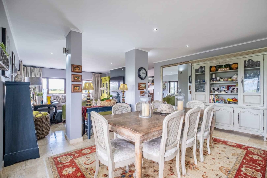 5 Bedroom Property for Sale in Oubaai Western Cape